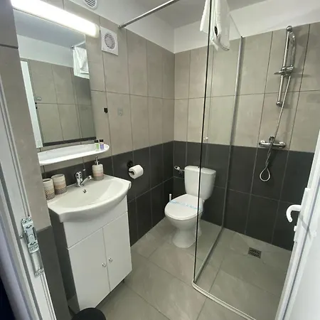 Vama Stone House 3*