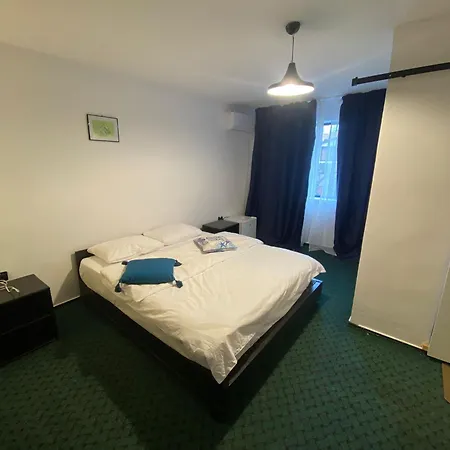 Vama Stone House Hotell