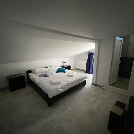 Vama Stone House