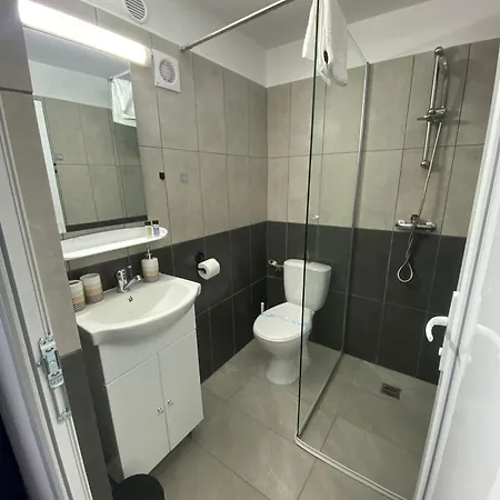 Vama Stone House Hotell 3*